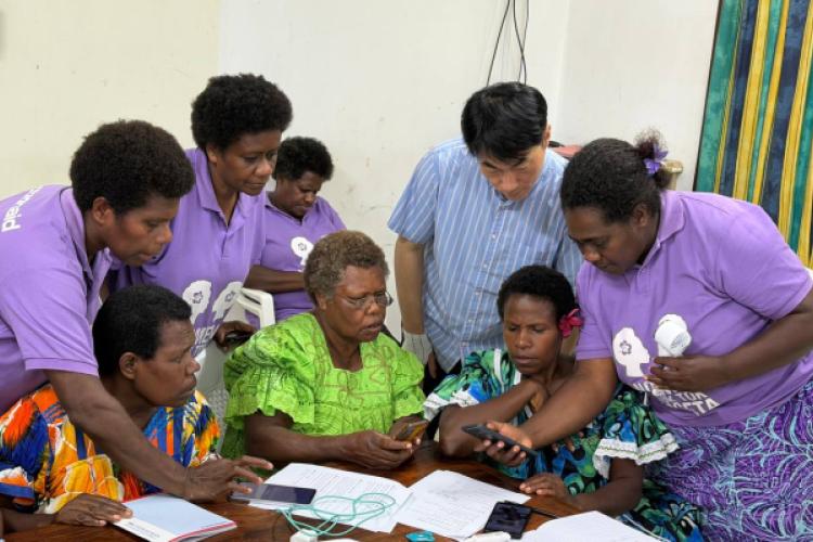 VanKIRAP OSCAR Workshop with Women Farmers