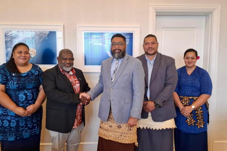 CSI team with Honourable Prime Minister of Tonga
